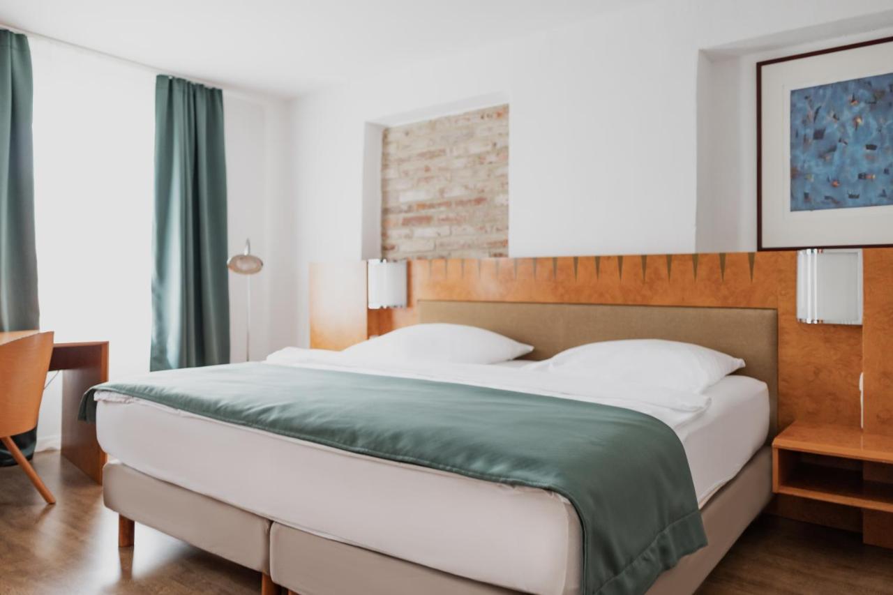 Hotel Cristallo Λάντσχουτ Εξωτερικό φωτογραφία